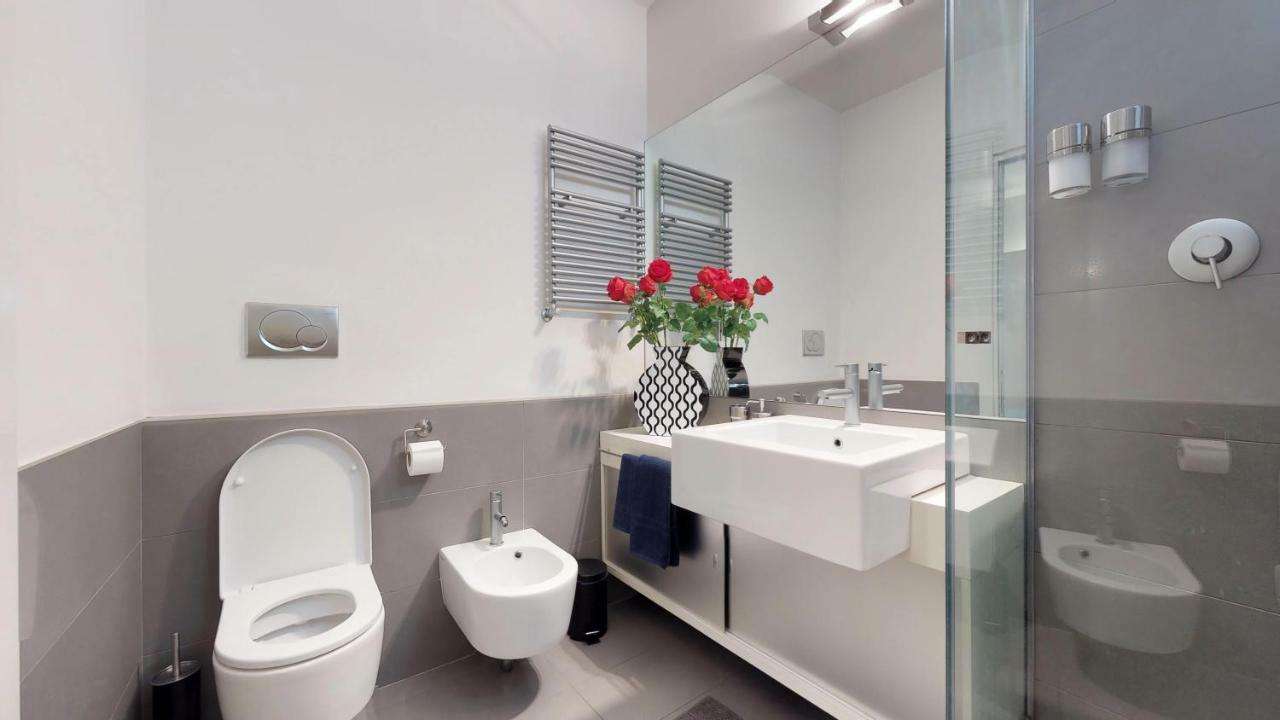 Design Near Duomo Square Appartement
